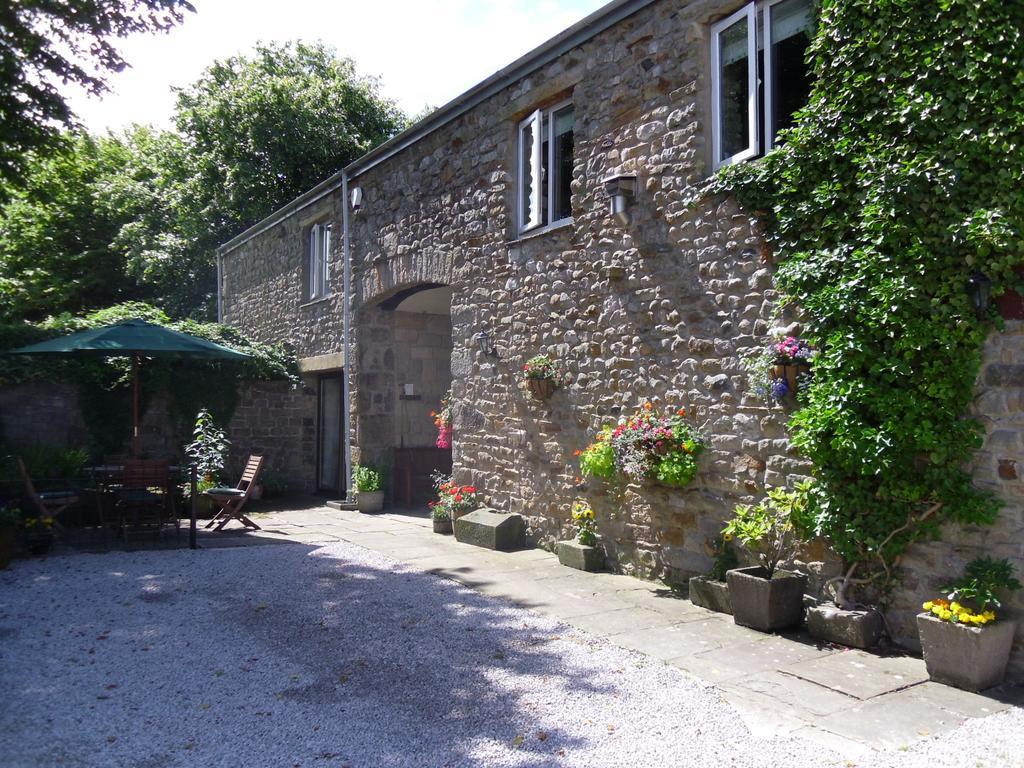 Tithe Barn Bed And Breakfast Carnforth Exterior photo