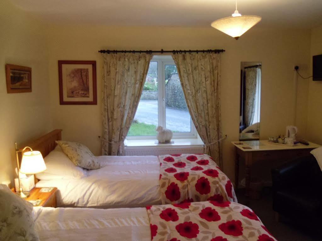 Tithe Barn Bed And Breakfast Carnforth Exterior photo