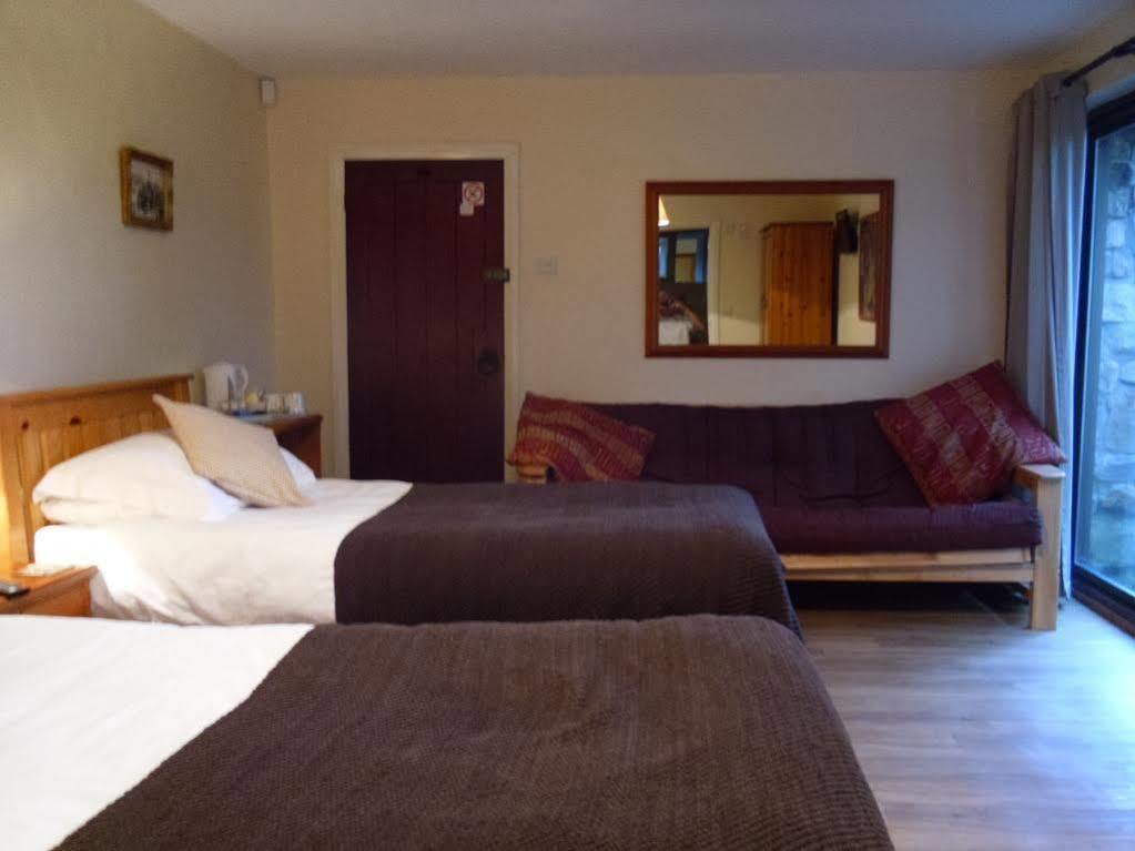 Tithe Barn Bed And Breakfast Carnforth Exterior photo